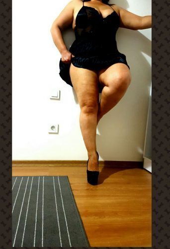 Elit fetişe açık escort Gözde