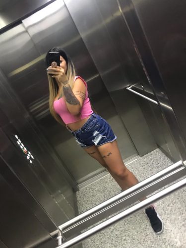 Kusursuz balık etli hatun Güher