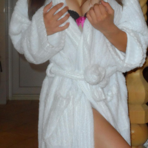 Oralda Iddialı Olan Tabii Resimli Escort Ilkyaz