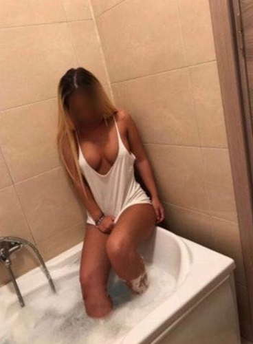 Sıcak Escort Hatice